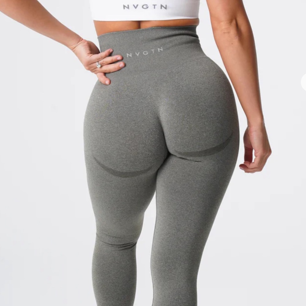 NVGTN Contour Seamless Leggings 26" Size medium